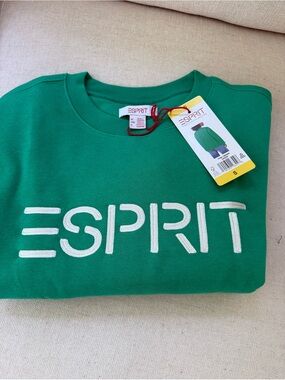 NWT Esprit women’s fleece crewneck Retro 80’s Green size small